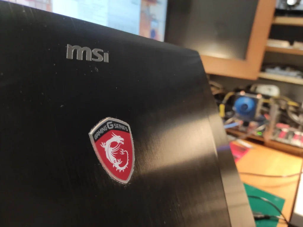 Laptop do gier firmy MSI